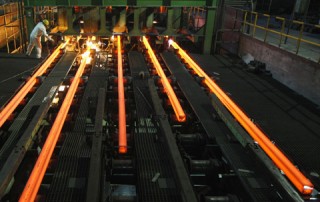 鋼鐵業使用玻璃纖維軋針棉做為防火隔熱材料